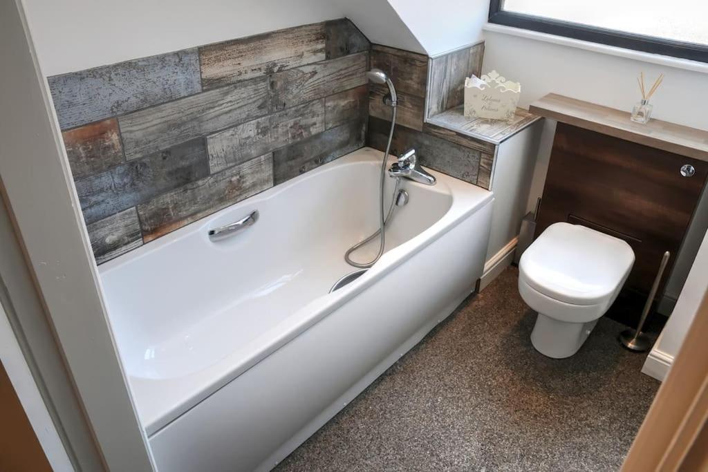 Queensgate Holiday Cottage Beverley With Parking Екстер'єр фото