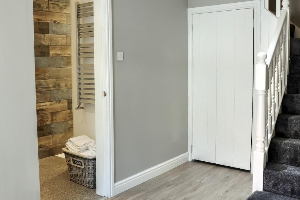 Queensgate Holiday Cottage Beverley With Parking Екстер'єр фото